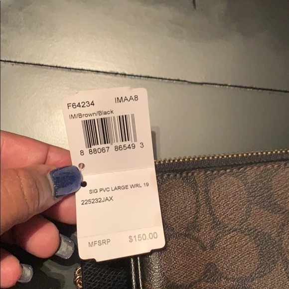 Coach Wristlet - Picture 2 of 5